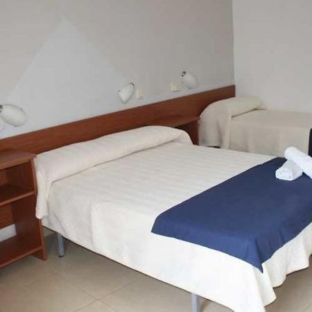 A Pousada Residencia Sant Jordi Llança Exterior foto